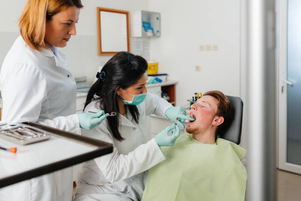 Best Emergency Treatment for Dental Infections or Abscesses in Tuscumbia, AL